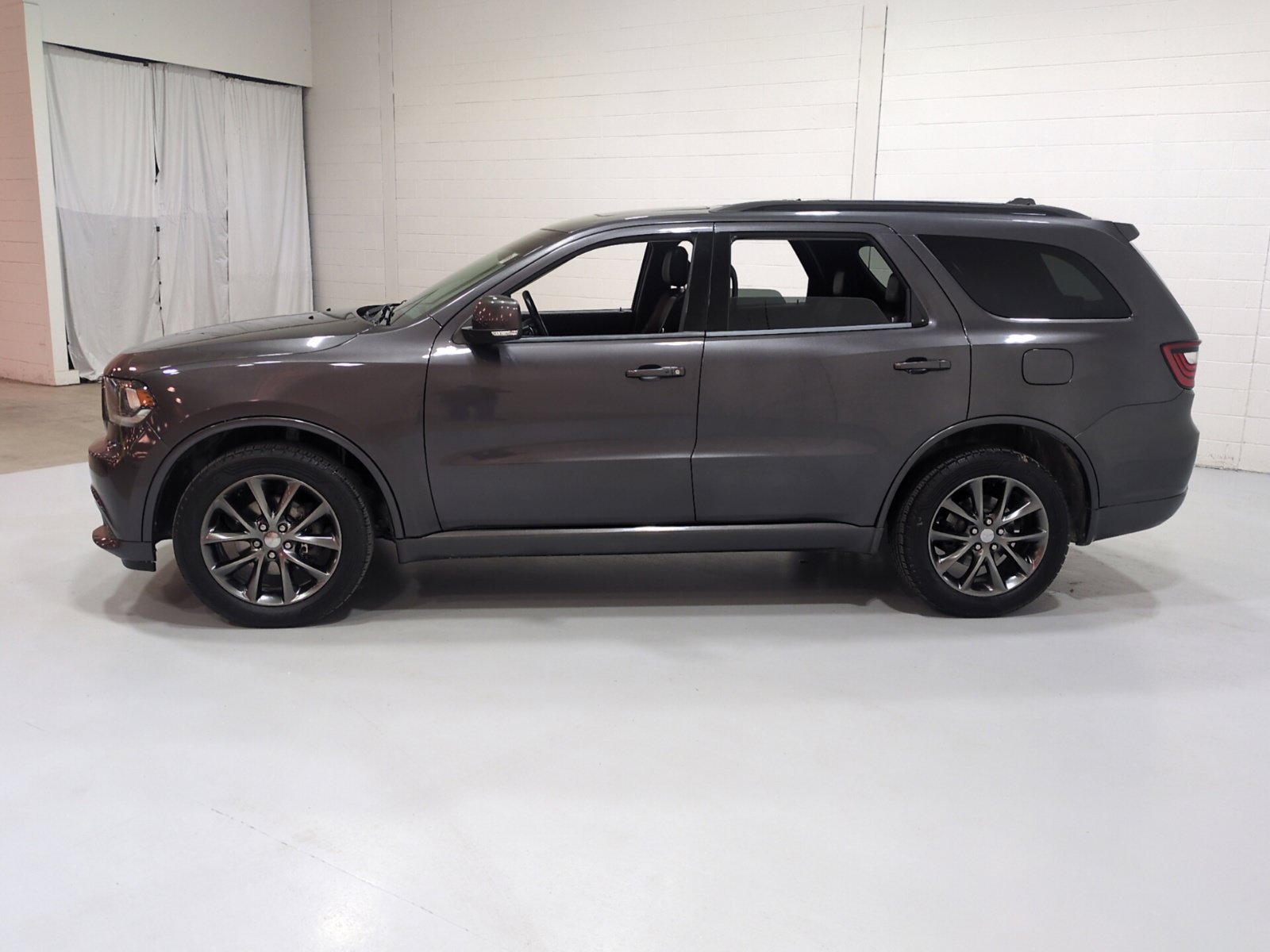 Used 2018 Dodge Durango GT w/ Premium Group AWD/4WD image 6