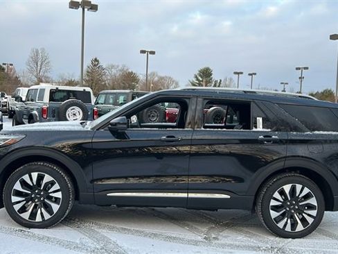 New 2026 Ford Explorer Platinum w/ LUX Leather Package image 3