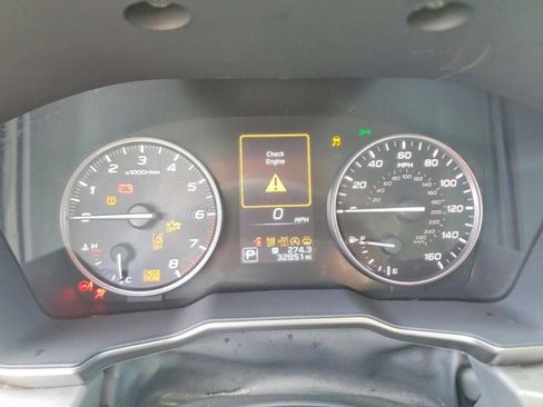 Used 2025 Subaru Outback Onyx Edition image 8