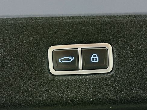 Used 2024 Hyundai Ioniq 6 SEL RWD image 29