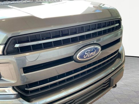 Used 2020 Ford F150 XLT w/ Equipment Group 302A Luxury AWD/4WD image 31