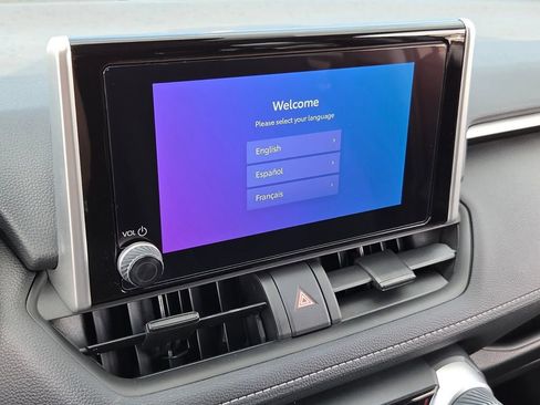 Certified 2025 Toyota RAV4 LE FWD image 19