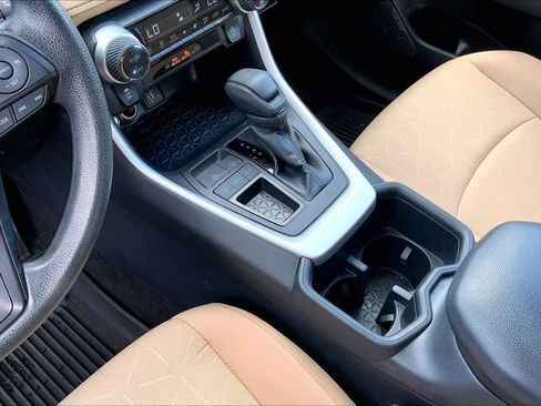 Certified 2025 Toyota RAV4 XLE FWD image 16
