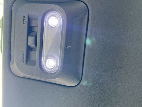 Used 2023 Subaru Outback Onyx Edition image 58