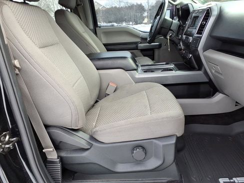 Used 2016 Ford F150 XLT w/ Equipment Group 301A Mid image 9