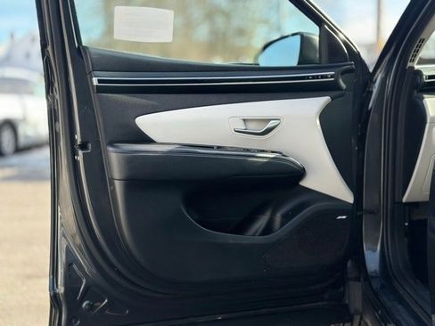 Used 2022 Hyundai Tucson Limited image 10