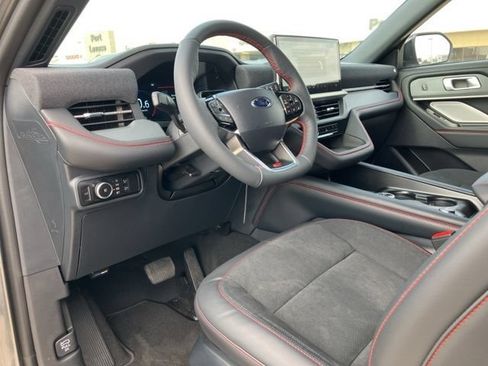 Used 2026 Ford Explorer ST w/ Sun And Sound Package AWD/4WD image 32