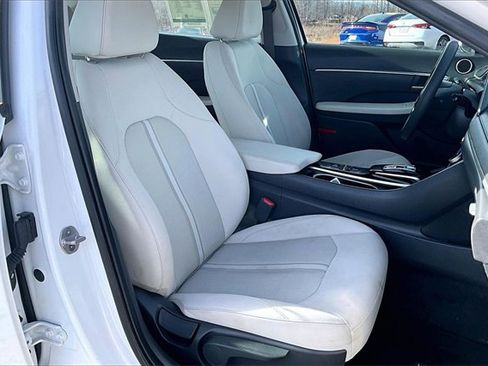 Used 2023 Hyundai Sonata SEL image 22