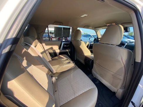 Used 2022 Toyota 4Runner SR5 AWD/4WD image 26