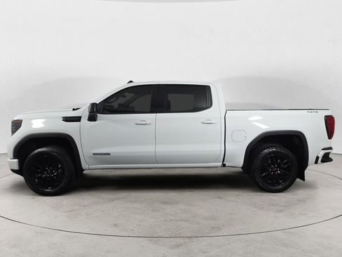 Used 2024 GMC Sierra 1500 Elevation AWD/4WD image 2