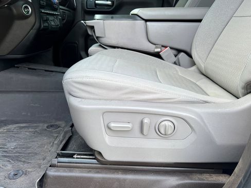 Used 2020 GMC Sierra 1500 SLE w/ SLE Value Package image 12