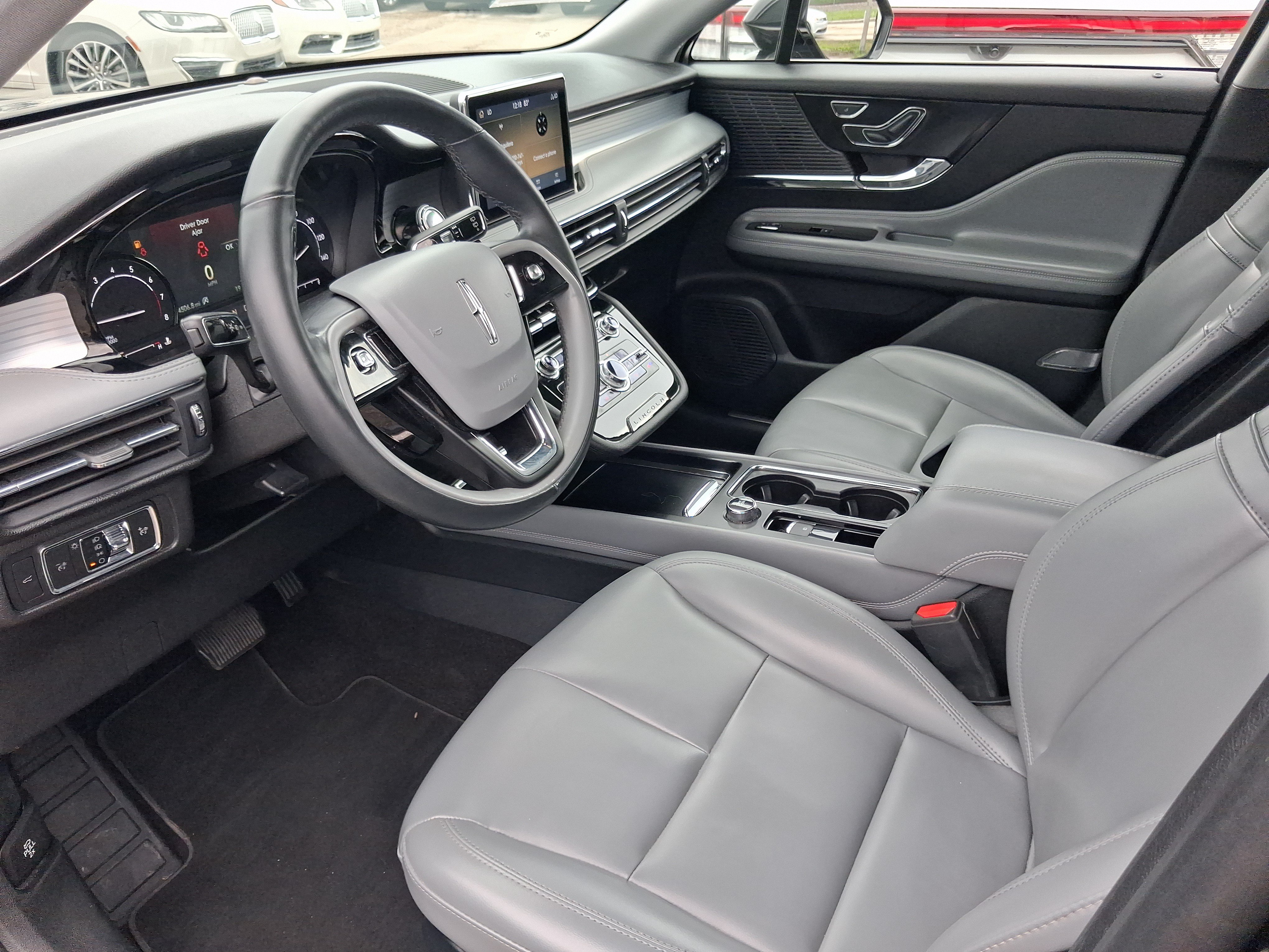 Used 2021 Lincoln Corsair FWD image 11