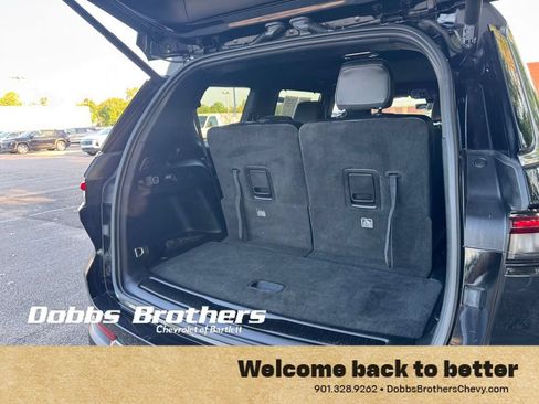 Used 2024 Jeep Grand Cherokee L Limited w/ Luxury Tech Group II AWD/4WD image 42