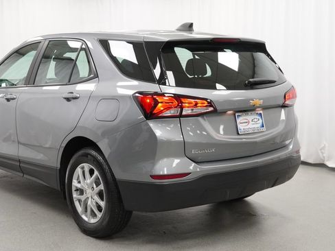 Certified 2024 Chevrolet Equinox LS w/ LPO, Floor Liner Package FWD image 39