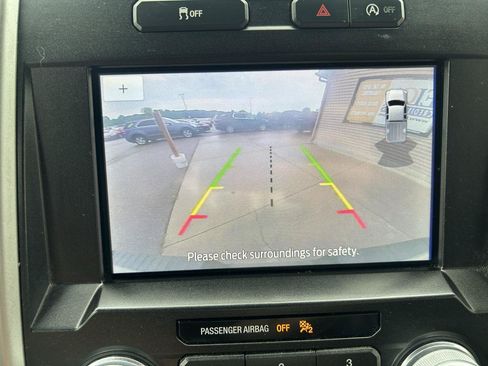 Used 2019 Ford F150 Lariat w/ Equipment Group 502A Luxury AWD/4WD image 22