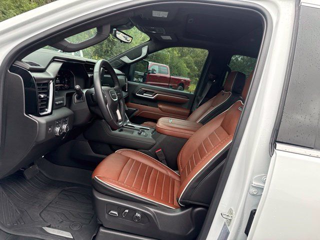 Used 2024 GMC Sierra 2500 Denali Ultimate AWD/4WD image 12