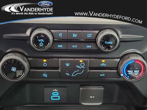 Used 2023 Ford F450 XL image 22