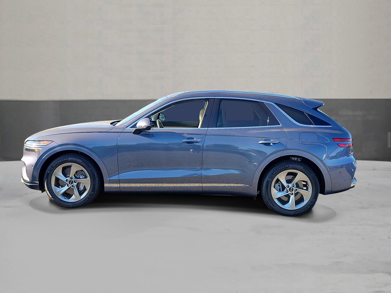 Certified 2026 Genesis GV70 2.5T Advanced AWD/4WD image 3
