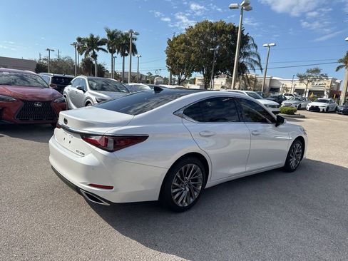 Used 2025 Lexus ES 350 Ultra Luxury image 27