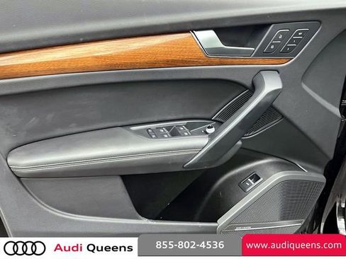 Used 2023 Audi Q5 2.0T Premium Plus w/ Premium Plus Package AWD/4WD image 14