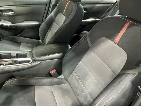 Used 2022 Nissan Sentra SR w/ Electronics Package image 10