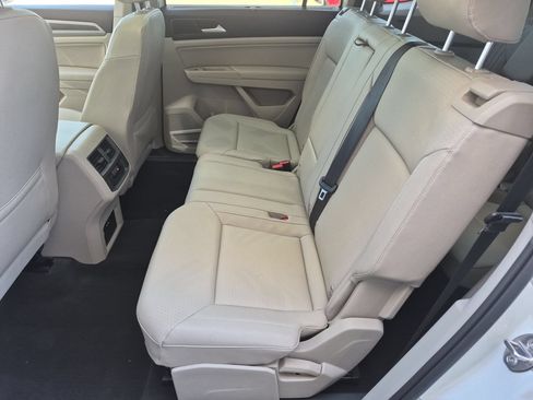 Used 2021 Volkswagen Atlas SEL AWD/4WD image 25