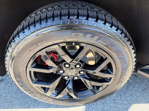 Used 2023 Chevrolet Tahoe RST w/ RST Performance Edition image 17