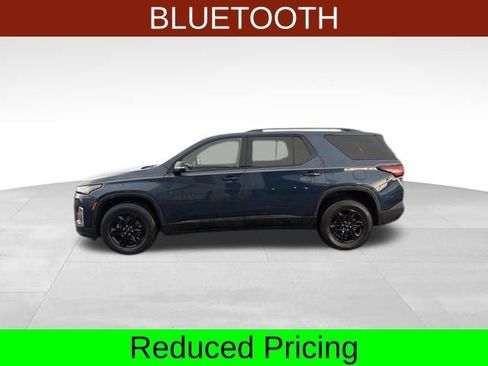 Used 2022 Chevrolet Traverse LT w/ Midnight/Sport Edition image 4