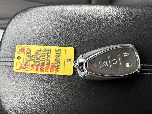 Used 2023 Chevrolet Malibu LT image 29