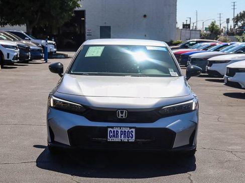 Used 2025 Honda Civic Sport image 4