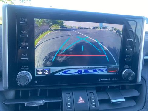 Used 2019 Toyota RAV4 Limited w/ Cold Weather Package AWD/4WD image 22