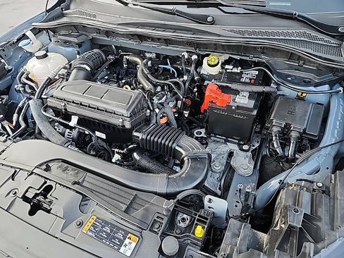 Used 2023 Ford Escape FWD image 11