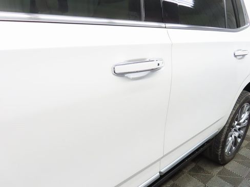 Used 2025 GMC Yukon Denali w/ Denali Reserve Package image 44