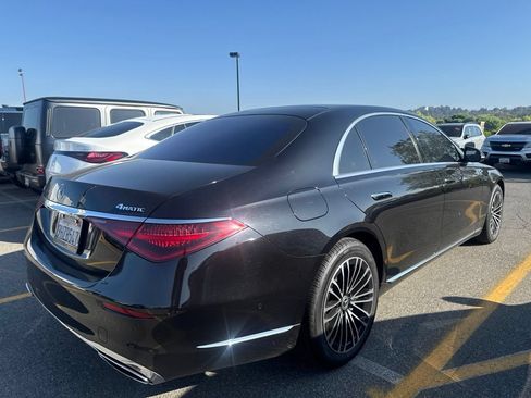 Used 2023 Mercedes-Benz S 580e 4MATIC Sedan image 5