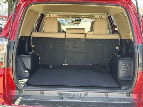 Used 2024 Toyota 4Runner Limited RWD image 33