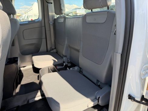 Used 2013 Toyota Tacoma 2WD Access Cab image 20