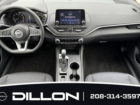 Used 2022 Nissan Altima 2.5 SV AWD/4WD image 13