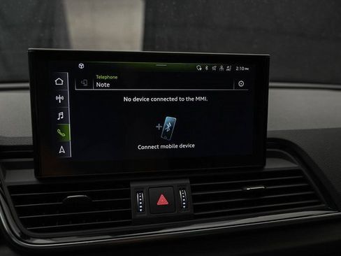 Used 2022 Audi Q5 e Premium w/ Convenience Package image 33