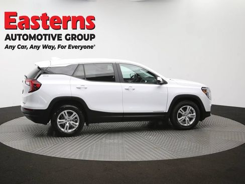 Used 2024 GMC Terrain SLE FWD image 43