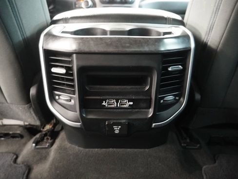 Used 2020 RAM 1500 Big Horn AWD/4WD image 28