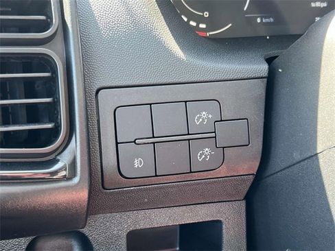 New 2024 RAM ProMaster 3500 w/ Delivery Van Package image 17