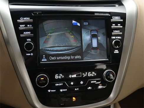 Used 2017 Nissan Murano SL image 33
