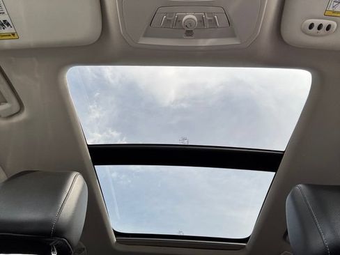 Used 2015 Ford Escape Titanium w/ Equipment Group 301A FWD image 23