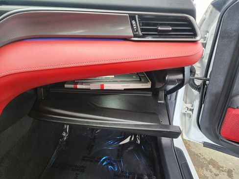 Used 2020 Toyota Camry XSE image 33