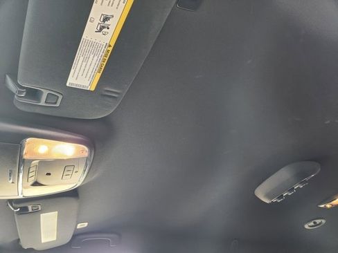 Used 2019 Dodge Durango GT image 25