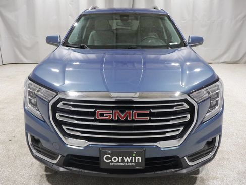 Used 2024 GMC Terrain SLT FWD image 7