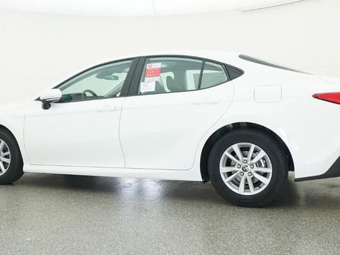 New 2026 Toyota Camry LE FWD image 20