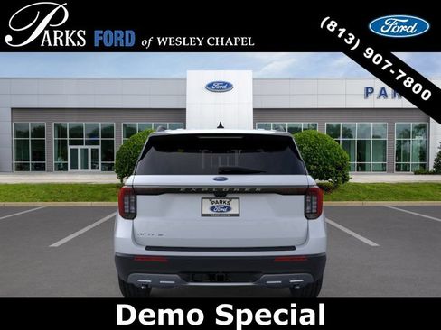 New 2026 Ford Explorer Active w/ Active Comfort Package RWD image 5