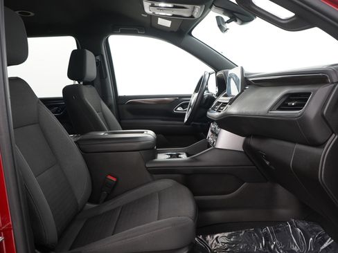 Used 2021 GMC Yukon SLE image 12