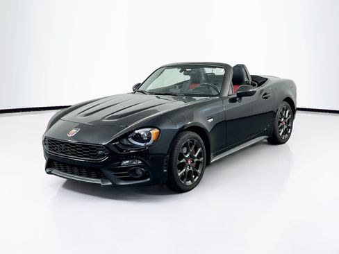 Used 2018 FIAT 124 Spider Abarth w/ Visibility Group RWD image 1
